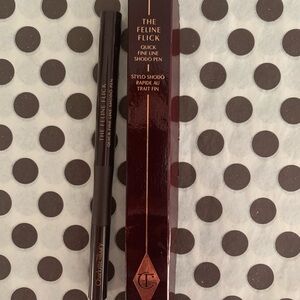 Charlotte Tilbury The Feline Flick Eyeliner - Black